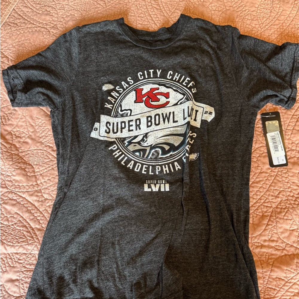 Kansas City Chiefs / Philadelphia Eagles Super Bowl LVII T-Shirt